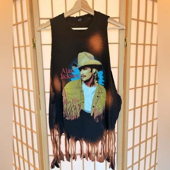 Alan Jackson Distressed Tee - Picture 1 of 7
